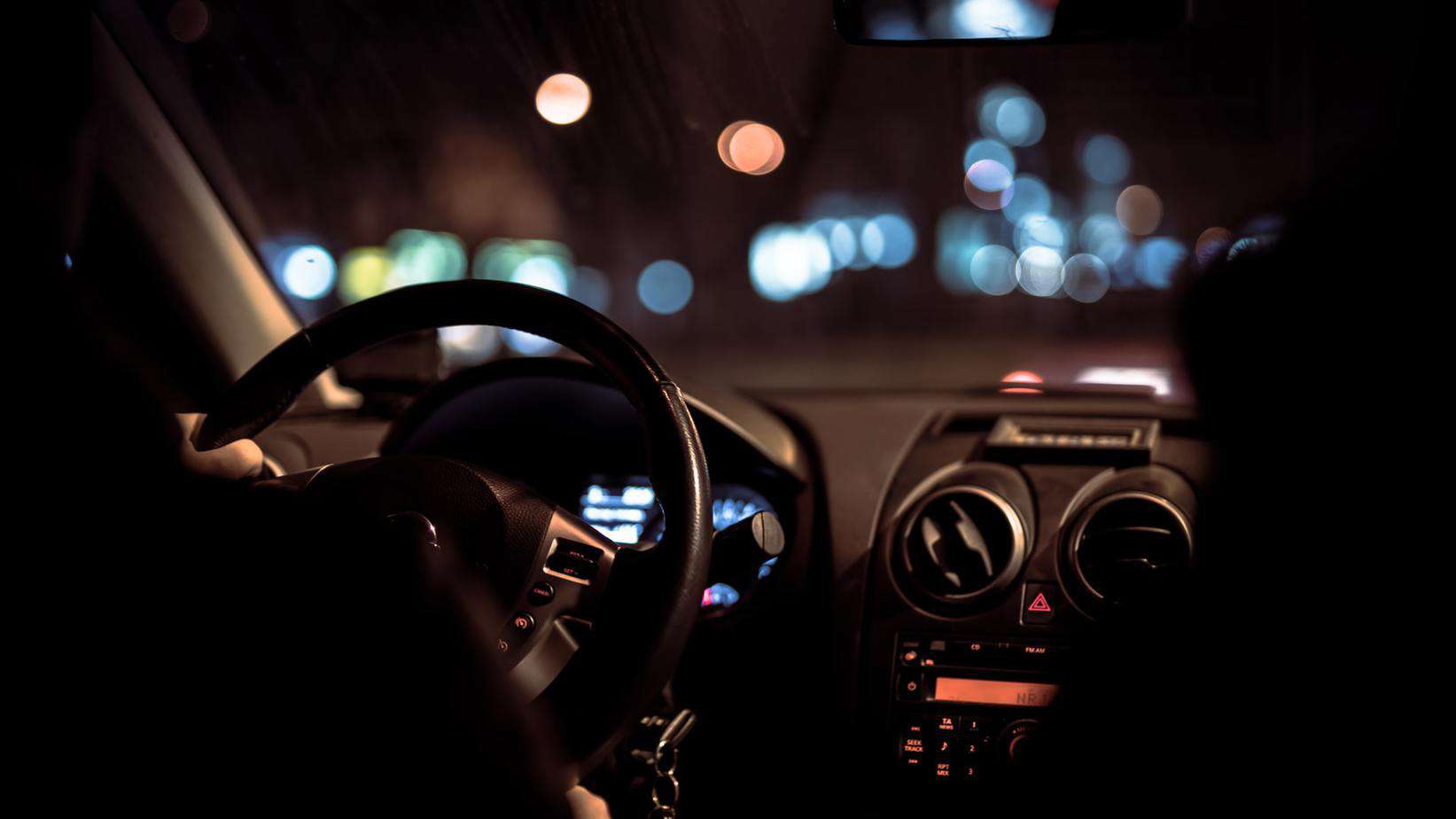 Driving after dark – how to prepare for it?